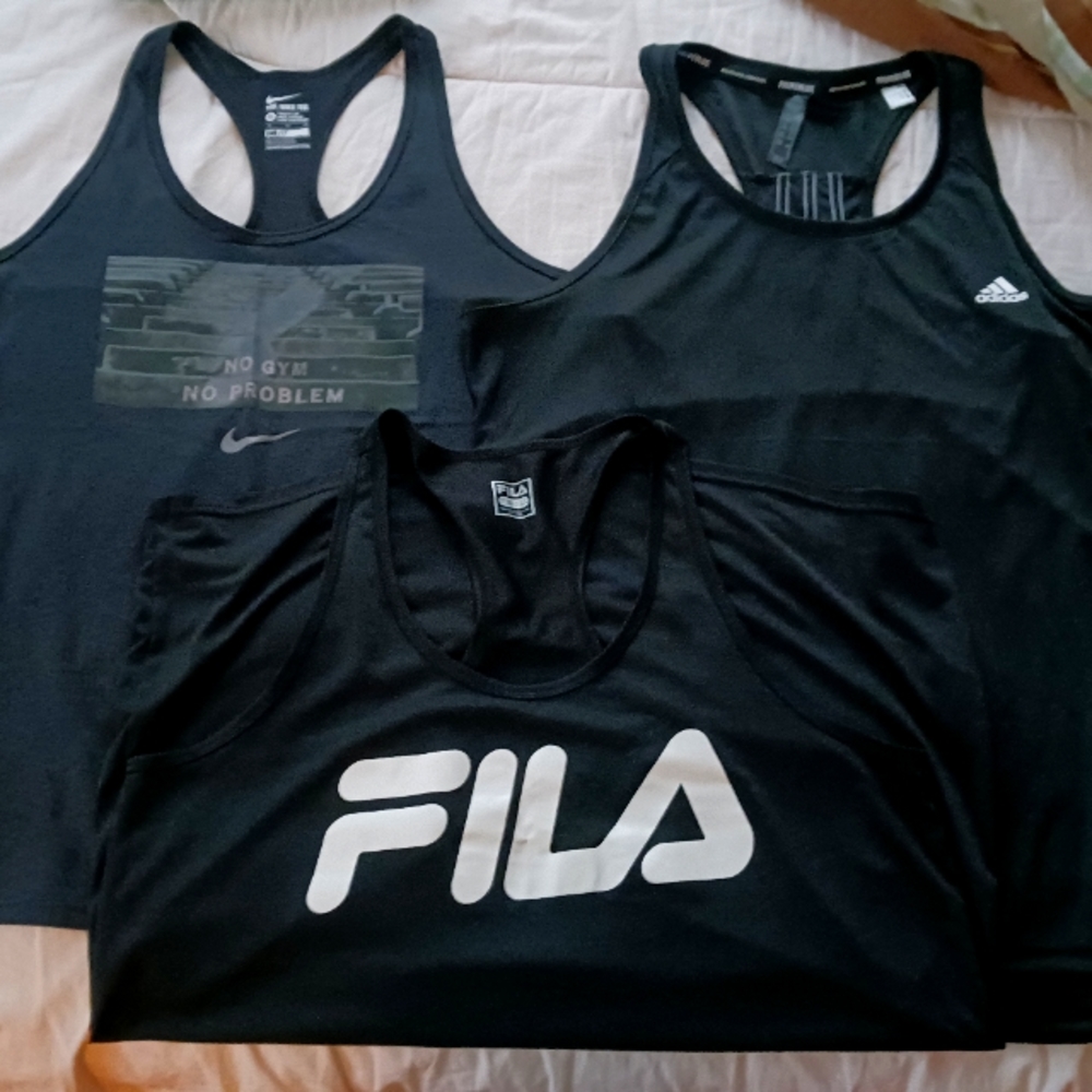 3 tanks all XL